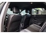 Volkswagen T-Roc 1.5 TSI R-Line Business | CAMERA | STOEL & STUURVERW | PDC V&A | 18'' | CARPLAY |