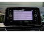 Volkswagen T-Roc 1.5 TSI R-Line Business | CAMERA | STOEL & STUURVERW | PDC V&A | 18'' | CARPLAY |