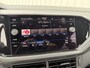 Volkswagen T-Cross 1.0 TSI R-Line | Automaat | Stoelverwarming | Adaptive Cruise Control | Achteruitrijcamera, Parkeersensoren voor en Achter