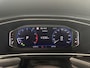 Volkswagen T-Cross 1.0 TSI R-Line | Automaat | Stoelverwarming | Adaptive Cruise Control | Achteruitrijcamera, Parkeersensoren voor en Achter