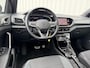 Volkswagen T-Cross 1.0 TSI R-Line | Automaat | Stoelverwarming | Adaptive Cruise Control | Achteruitrijcamera, Parkeersensoren voor en Achter