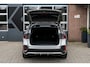 BMW X1 xDrive25e M Sport | Panorama | Shadow | ACC | Camera | Adap. led | Trekhaak | Stoelverwarming | 19 inch |