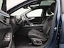 Renault Austral 1.2 E-Tech full hybrid 200 esprit Alpine | Panoramadak | Harman Kardon Audio | Matrix LED | Head-up Display | Rode remklauwen | Elektr. Stoelen incl. Geheugen | 360 graden camera | Elektr. Achterklep | Active Driver Assist | Blind Spot Warning | Stoel- & Stuurwielverwarming | Android Automotive