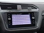 Volkswagen Tiguan Allspace 1.5 TSI R-line | Pano Dak | Trekhaak | 360 Camera | Dynaudio | Side Assist | ACC | Elek. Achterklep | Stuur-/Stoelverwarming | Spiegelpakket | 19'' |