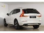 Volvo XC60 B4 197PK Automaat R-Design / Adaptive Cruise control / Elektrische stoelen / Best. stoel met geheugen / Elektrisch panorama schuif-/kanteldak / Stuurverwarming / Stoelverwarming / Achteruitrijcamera / Harman Kardon