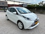 Toyota Aygo 1.0 VVT-i x-play Automaat, LED, Camera
