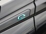 Peugeot e-2008 EV GT Pack 50 kWh 1ste Eigenaar | Panorama-dak | Stoelverwarming | LED | Keyless | 18" LMV | Apple Carplay & Android Auto