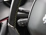 Peugeot e-2008 EV GT Pack 50 kWh 1ste Eigenaar | Panorama-dak | Stoelverwarming | LED | Keyless | 18" LMV | Apple Carplay & Android Auto