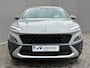 Hyundai Kona 1.6 GDI HEV Comfort / 1.300 KG trekgewicht / Head up Display / Achteruitrijcamera / Cruise Control / Apple carpplay/android auto / Navigatie /