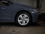 Volkswagen Golf Variant 1.5 eTSI | Trekhaak | ACC | LED | Navi |