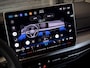 Volkswagen Golf Variant 1.5 eTSI | Trekhaak | ACC | LED | Navi |