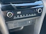Toyota Yaris Cross 1.5 Hybrid Dynamic | Navigatie | Carplay | Keyless entry | LED koplampen | 17 inch LM-velgen |