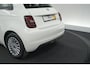 Fiat 500 Urban 42 kWh | SOH 96.8% | 3 Fase Laadfunctie | Camera | Apple Carplay | Parkeersensoren