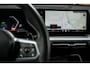 BMW X1 25e xDrive M Sport | Panorama | Shadow | Maxton | Camera | Elek. Trekhaak | Adap. led | Stoelverwarming | 20' inch |