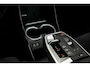 BMW X1 25e xDrive M Sport | Panorama | Shadow | Maxton | Camera | Elek. Trekhaak | Adap. led | Stoelverwarming | 20' inch |