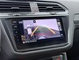 Volkswagen Tiguan 1.4 TSI eHybrid R-Line | Black Style | Trekhaak | Camera | ACC | Elek. Achterklep | Stuur-/Stoelverwarming V+A | 20" | Matrix LED | |