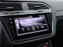 Volkswagen Tiguan 1.4 TSI eHybrid R-Line | Black Style | Trekhaak | Camera | ACC | Elek. Achterklep | Stuur-/Stoelverwarming V+A | 20" | Matrix LED | |