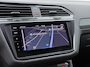 Volkswagen Tiguan 1.4 TSI eHybrid R-Line | Black Style | Trekhaak | Camera | ACC | Elek. Achterklep | Stuur-/Stoelverwarming V+A | 20" | Matrix LED | |