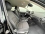 Mazda 2 1.5 Skyactiv-G Sport Selected Navigatie, Climate Control, Cruise Control, 15"Lm, Achteruitrijcamera, Stoelverwarming