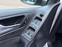 Volkswagen Golf 1.2 TSI Comfortline BlueMotion/ nap/ 3e EIG/ dealeronderhouden/ 1jaar apk/ zeer nette auto/ volle opties.