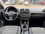 Volkswagen Golf 1.2 TSI Comfortline BlueMotion/ nap/ 3e EIG/ dealeronderhouden/ 1jaar apk/ zeer nette auto/ volle opties.