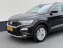 Volkswagen T-Roc 1.0 TSI 116pk Style Business | ECC | Stoelverwarming | Achteruitrijcamera