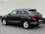 Volkswagen T-Roc 1.0 TSI 116pk Style Business | ECC | Stoelverwarming | Achteruitrijcamera