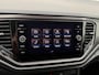 Volkswagen T-Roc 1.0 TSI 116pk Style Business | ECC | Stoelverwarming | Achteruitrijcamera