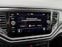 Volkswagen T-Roc 1.0 TSI 116pk Style Business | ECC | Stoelverwarming | Achteruitrijcamera