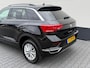 Volkswagen T-Roc 1.0 TSI 116pk Style Business | ECC | Stoelverwarming | Achteruitrijcamera