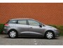 Renault Clio Estate 0.9 TCe 90pk Expression | NL-auto | Navigatie | Cruise control | Airco | Elek. ramen | Centr. deurvergr. | Multimedia | Trekhaak |