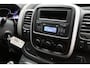 Renault Trafic 1.6 dCi T29 L2H1 Comfort 2017 | Airco | Trekhaak | Cruise Control | Achteruitrij Camera | Regensensor | Boekjes | 2 Sleutels