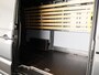 Volkswagen Crafter 35 2.0 TDI L3H3 Highline EURO VI 140 pk Automaat | Verlengde garantie | Navigatie | Trekhaak | Parkeersensoren | Achteruitrijcamera | Geveerde bestuurdersstoel |