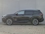 Nissan X-Trail 1.5 e-Power Tekna Automaat / Fabrieksgarantie tot 05-2028 / Dealer onderhouden / All Season banden / Stuur-, Stoel en Achterbank verwarming / Head Up Display / Elektrische achterklep / Rondomzicht camera / Adaptief CC /
