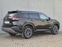Nissan X-Trail 1.5 e-Power Tekna Automaat / Fabrieksgarantie tot 05-2028 / Dealer onderhouden / All Season banden / Stuur-, Stoel en Achterbank verwarming / Head Up Display / Elektrische achterklep / Rondomzicht camera / Adaptief CC /