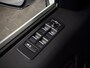 Land Rover Discovery Sport P300e 1.5 R-Dynamic SE | SOH 92% | Black Pack | Cold Climate | Leder |