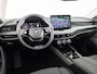 Skoda Superb Combi 1.5 TSI MHEV First Edition 150 pk | Trekhaak wegklapbaar | Panoramadak | Verlengde garantie | Navigatie | Achteruitrijcamera | Verwarmbare voorstoelen