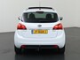 Kia Venga 1.4 CVVT DynamicPLusLine | Trekhaak | Panoramadak | Parkeercamera | Navigatie | Parkeercamera | Cruise Control | Climate Control |