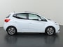 Kia Venga 1.4 CVVT DynamicPLusLine | Trekhaak | Panoramadak | Parkeercamera | Navigatie | Parkeercamera | Cruise Control | Climate Control |