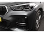 BMW X1 xDrive25e M-Sport PHEV 221pk Shadow Line Climate Control Cruise Control Camera Parkeer sensoren Navigatie Electrische Achterklep