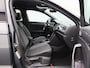 Volkswagen T-Roc 1.5 TSi 150 Pk Automaat R line | Trekhaak | Stoelverwarming | Panorama dak | Camera | Adaptive Cruise | Climatronic | Carplay | 19 Inch | 58.509 Km !!