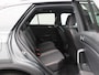 Volkswagen T-Roc 1.5 TSi 150 Pk Automaat R line | Trekhaak | Stoelverwarming | Panorama dak | Camera | Adaptive Cruise | Climatronic | Carplay | 19 Inch | 58.509 Km !!