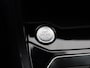 Volkswagen T-Roc 1.5 TSi 150 Pk Automaat R line | Trekhaak | Stoelverwarming | Panorama dak | Camera | Adaptive Cruise | Climatronic | Carplay | 19 Inch | 58.509 Km !!