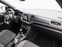 Volkswagen T-Roc 1.5 TSi 150 Pk Automaat R line | Trekhaak | Stoelverwarming | Panorama dak | Camera | Adaptive Cruise | Climatronic | Carplay | 19 Inch | 58.509 Km !!