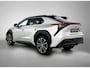 Toyota BZ4X Premium 4WD 71 kWh | BTW voertuig | Trekhaak afneembaar | Panoramadak | JBL | 360 Camera | Dodehoek detectie | Stoelventilatie | Stoel+stuurverwarming + achterbank | Parkeersensoren voor+achter met assistent |