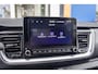 Kia Stonic 1.0 T-GDi MHEV DynamicPlusLine | Camera | Apple Carplay/Android Auto | Keyless entry/start | Navi | Parkeersensoren | Dealer oh! | Achteruitrijcamera | Apple Carplay/Android Auto|telefoonintegratie premium | Electronic climate controle