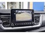Kia Stonic 1.0 T-GDi MHEV DynamicPlusLine | Camera | Apple Carplay/Android Auto | Keyless entry/start | Navi | Parkeersensoren | Dealer oh! | Achteruitrijcamera | Apple Carplay/Android Auto|telefoonintegratie premium | Electronic climate controle