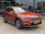 BMW X1 sDrive20i Orange Edition II AUTOMAAT| LEDER SPORT INTERIEUR| PANORAMADAK| CAMERA| NAVIGATIE| AIRCO/ECC | CRUISECONTROL| TREKHAAK| PARKEERSENSOREN