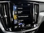 Volvo V60 2.0 B3 163PK Momentum R-Design | Camera | Trekhaak | Stoel & Stuur verw. | €23.900,- incl. BTW