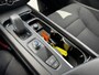 Volvo V60 2.0 B3 163PK Momentum R-Design | Camera | Trekhaak | Stoel & Stuur verw. | €22.900,- incl. BTW